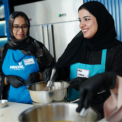 "دبي الخيرية" تحتفي بيوم المرأة الإماراتية وتستحضر دورها الريادي في مسيرة العطاء